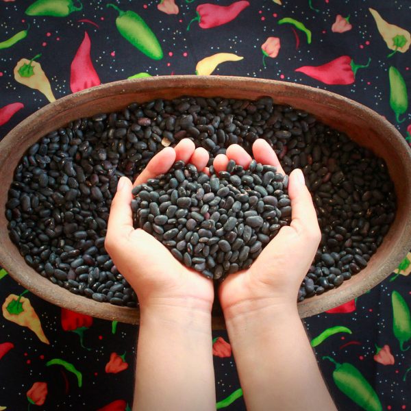 frijoles_2_manos